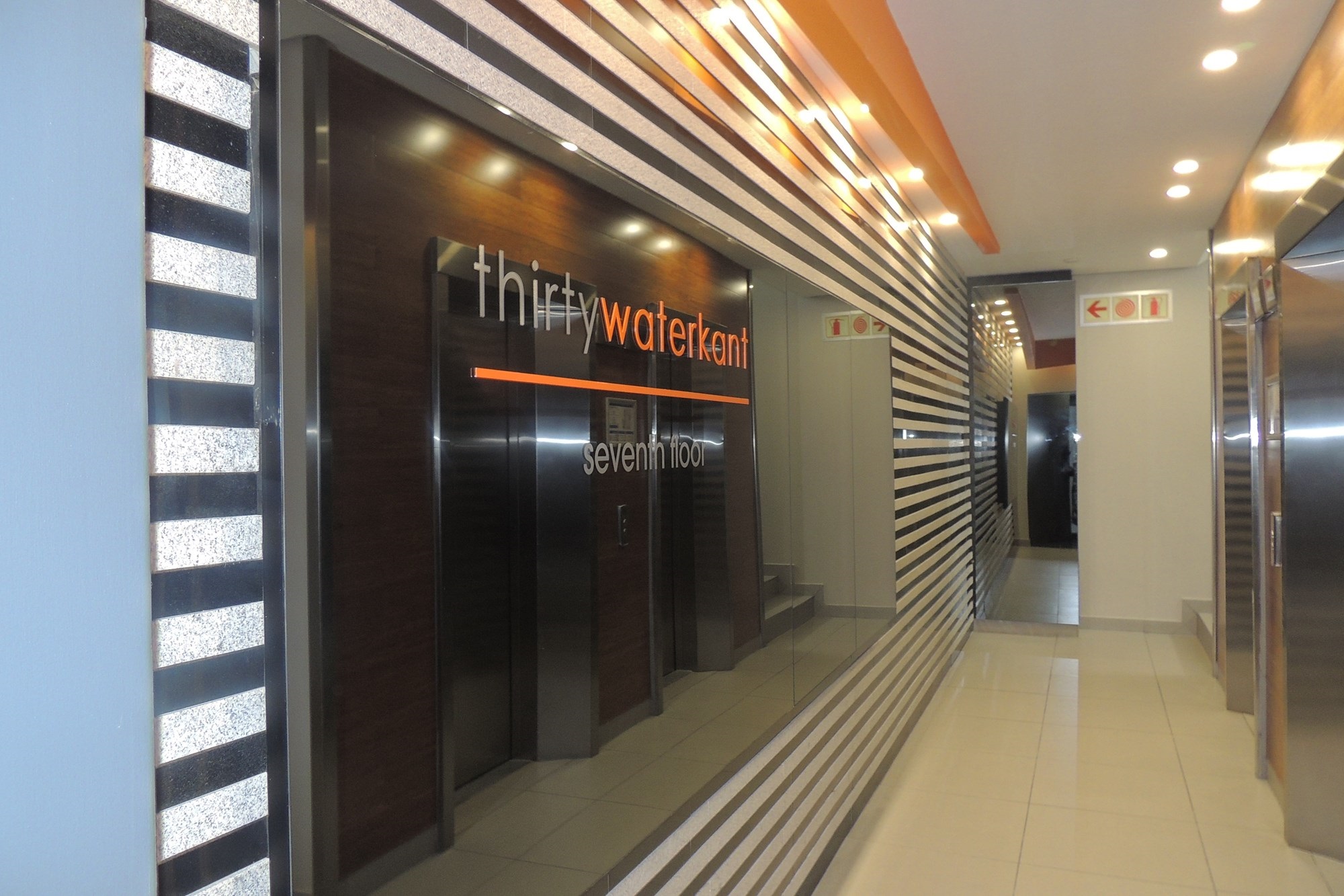 To Let commercial Property for Rent in De Waterkant Western Cape